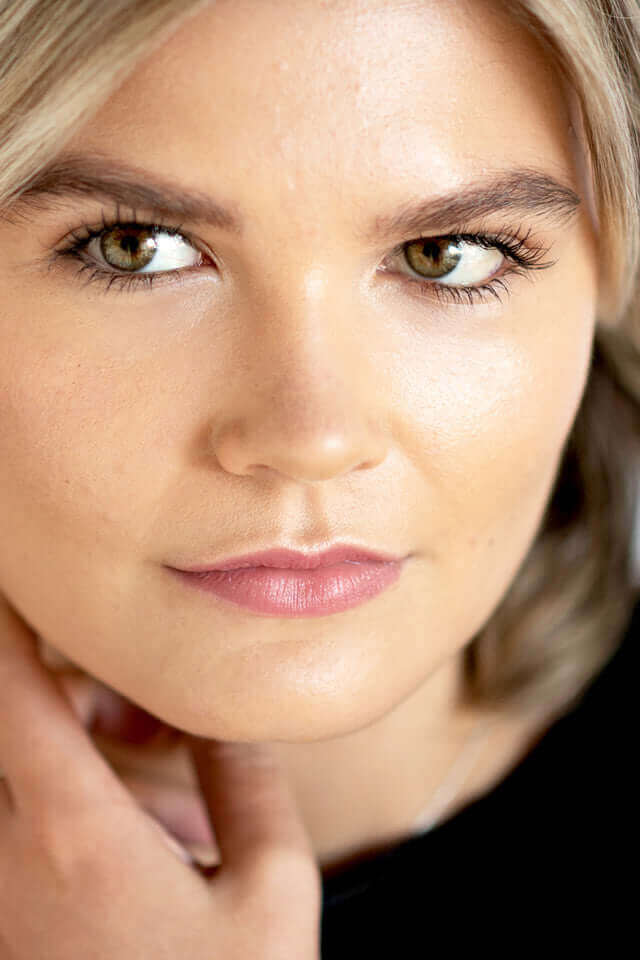 natural almond mascara
