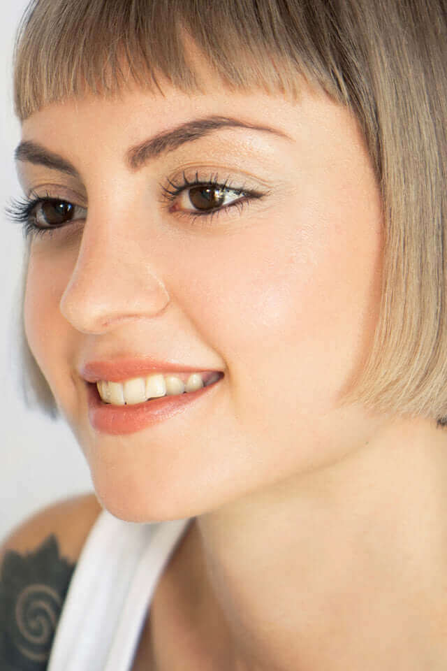 Ere Perez oat milk foundation natural finish