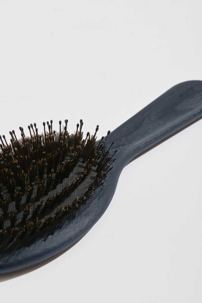 nuori revitalising hair brush small ocean