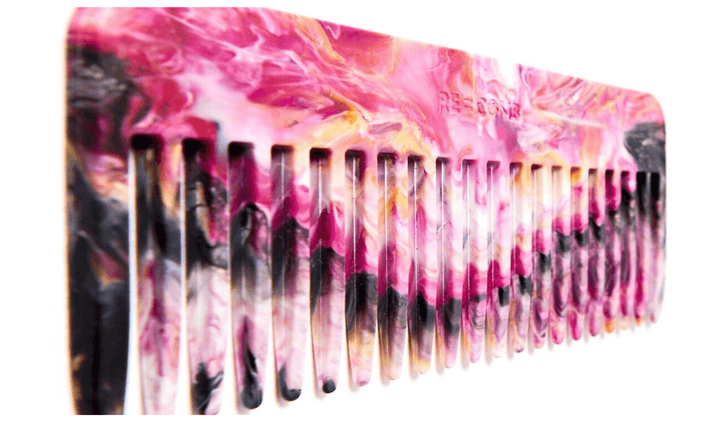 re=com sustainable hair comb long warm marble