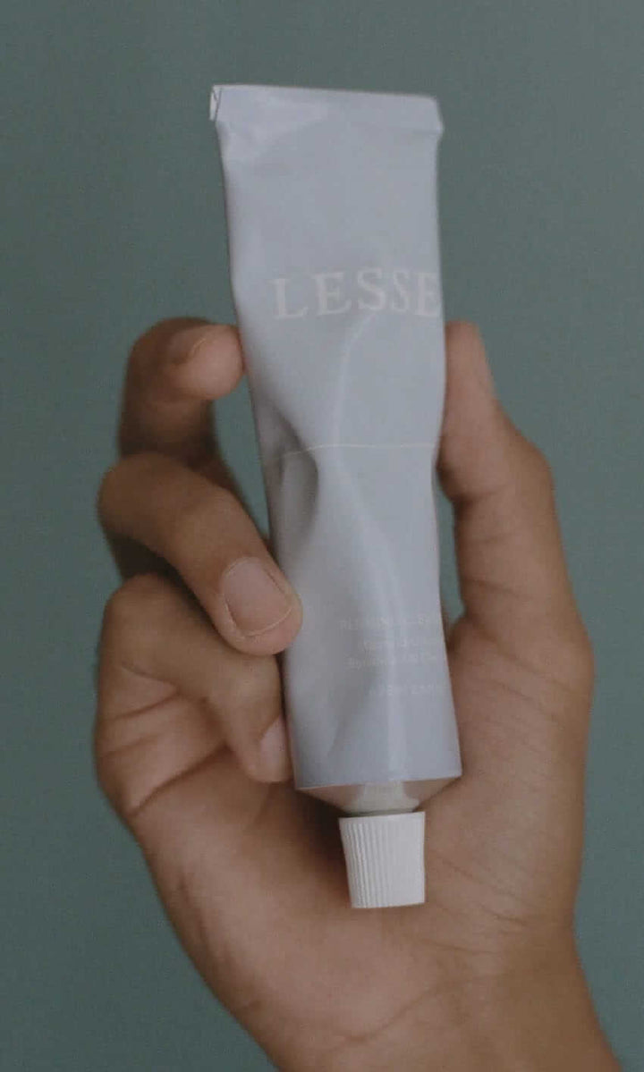lesse natural organic cleanser