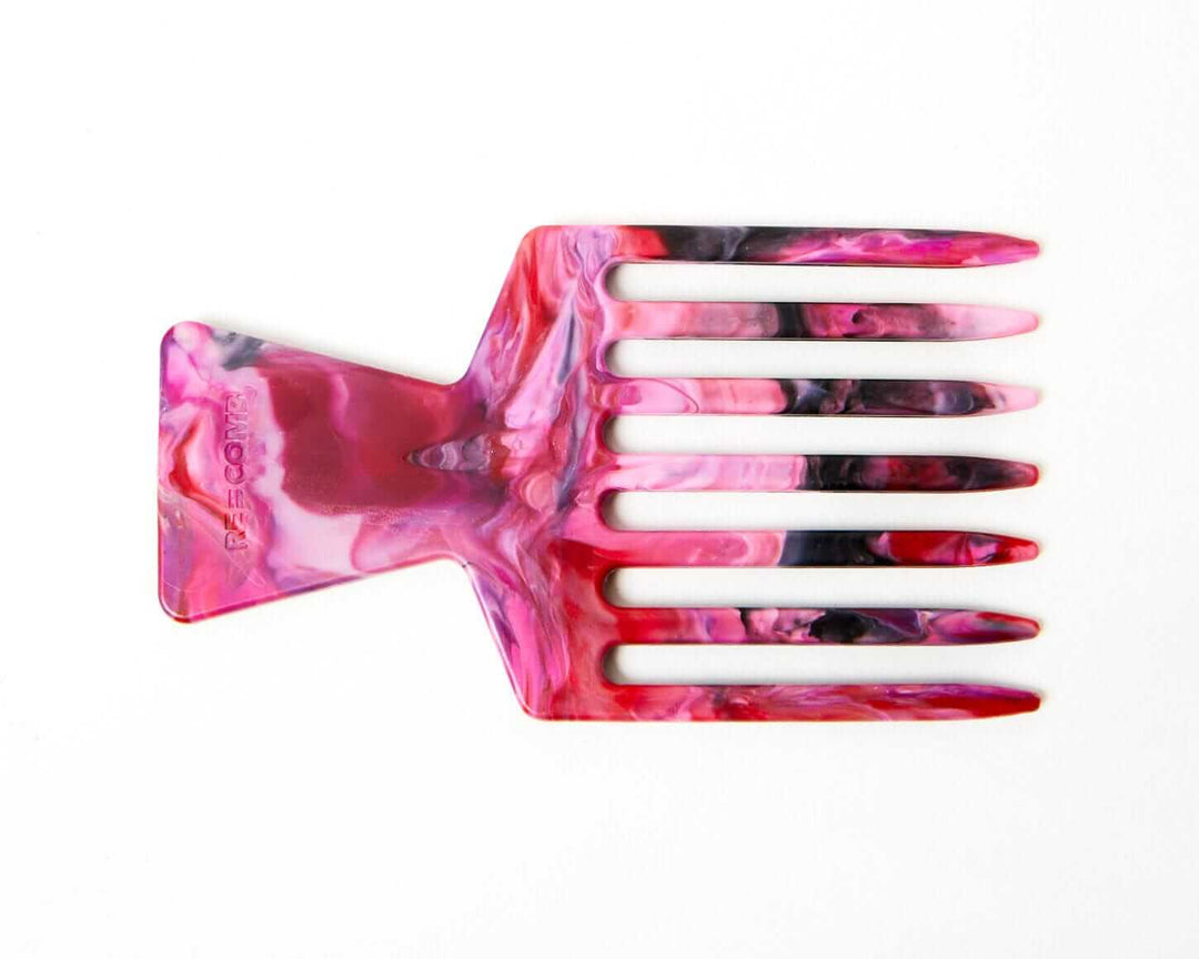 beautiful designed hair comb pink