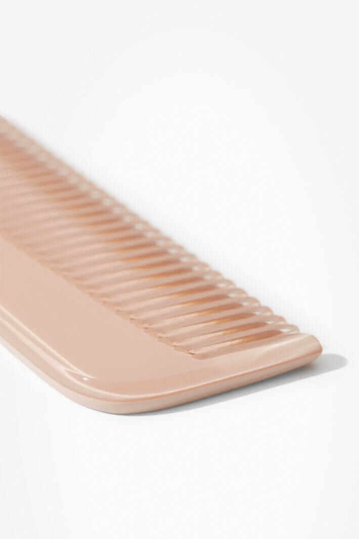 nuori dressing hair comb sustainably made